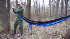 How to hang a hammock
